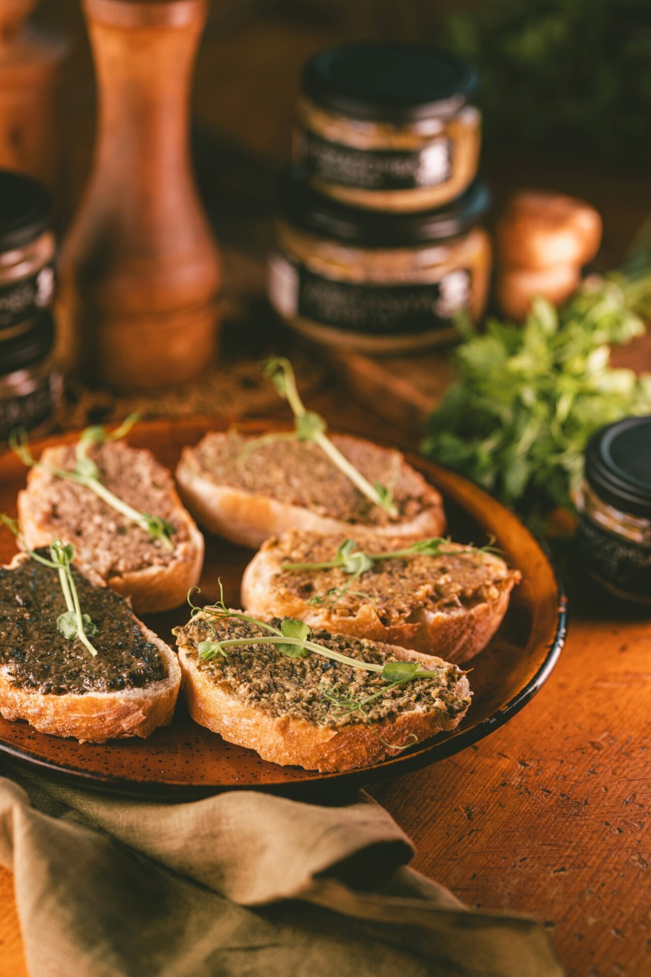 pástétomok tálalva DSC01725_KG_2048